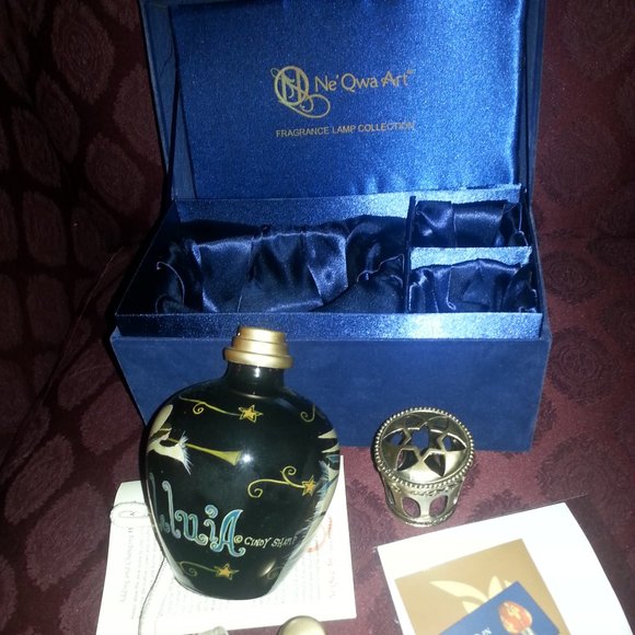 Ne'Qwa Art Fragrance Lamp Alleluia Angels handmade - Picture 2 of 13